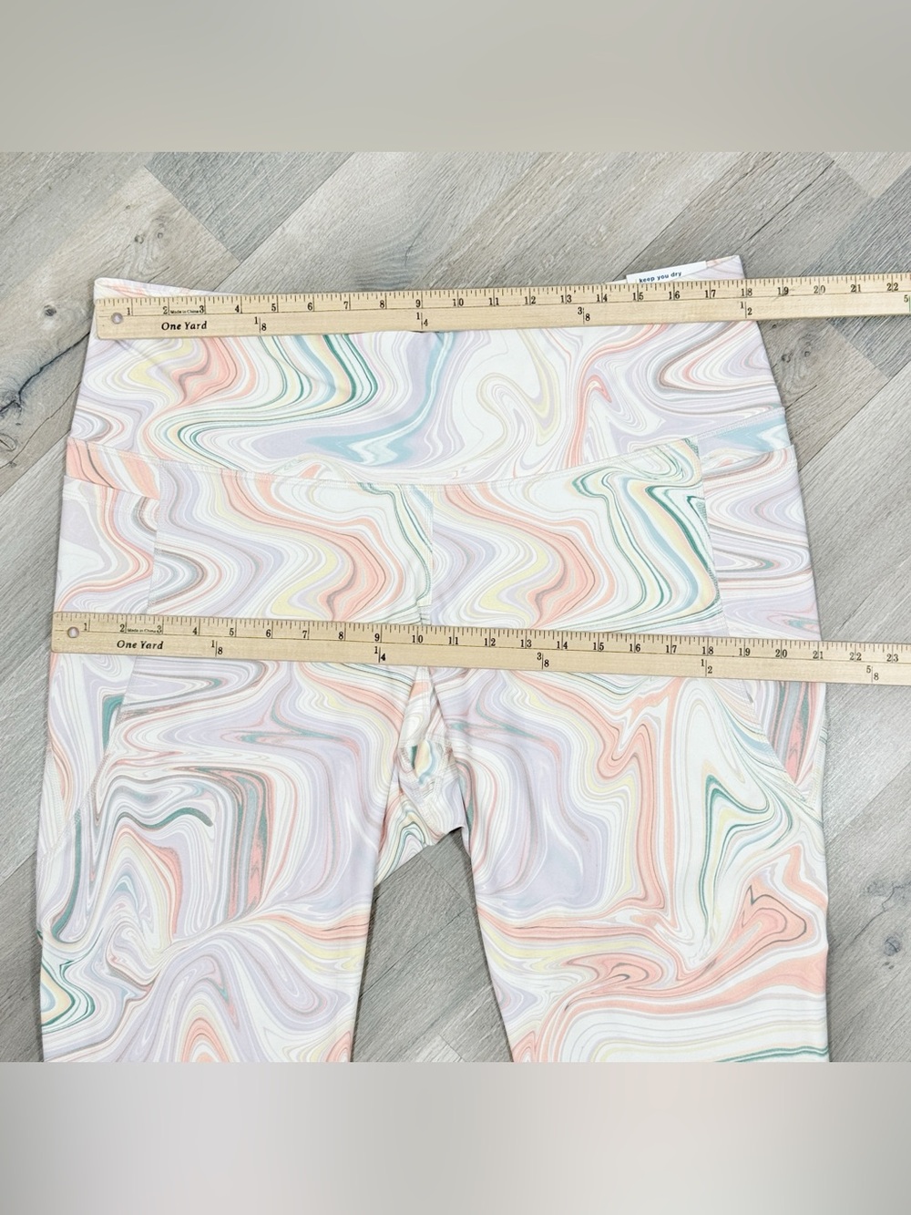 Old Navy High Waisted PowerSoft Side Pocket Leggings Pastel Marbled Swirl XXL - Picture 9 of 12